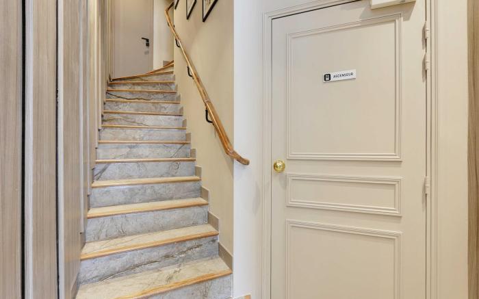 Modern apartment with balcony - 2BR6P- Roquette