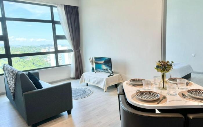 High Floor City View @ JQ Central Near Suria Sabah