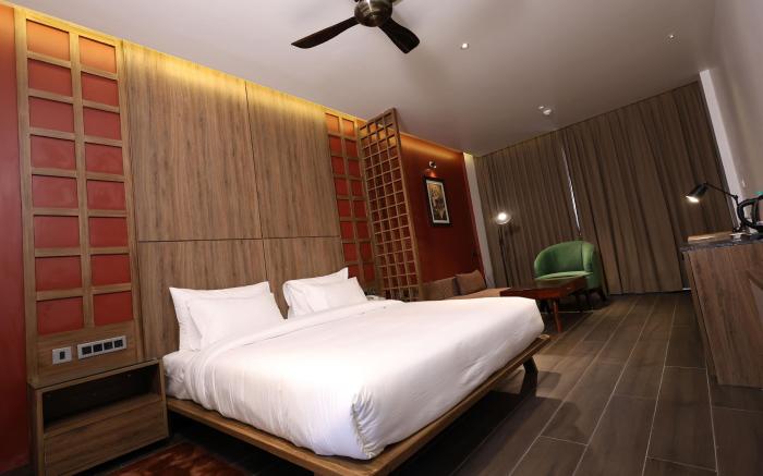 PLEASANT TREE HOTELS