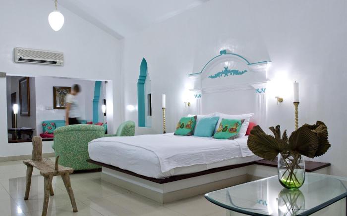 Purity at Lake Vembanad Resort