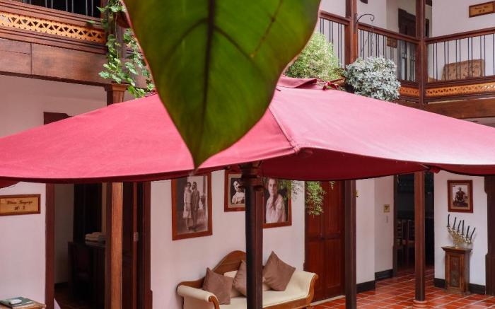 Casa Lola Hotel Boutique