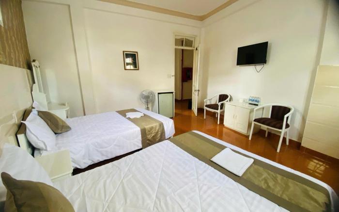 Le Vu Hotel - Da Lat