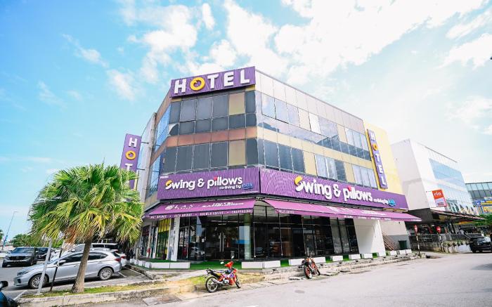 Swing & Pillows @ Kota Warisan, Sepang