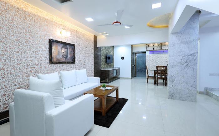 Spacious Villa Stay – BBQ, Gym  & Green Garden
