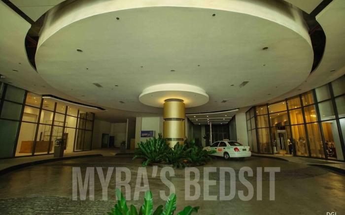 Chic Central Studio 2 Beds Apartment