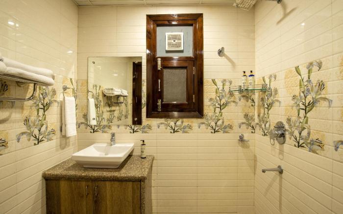 BedChambers Serviced Apartments Near Medanta 