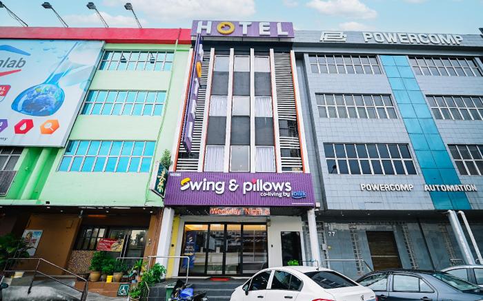 Swing & Pillows @ Kelana Jaya, Selangor