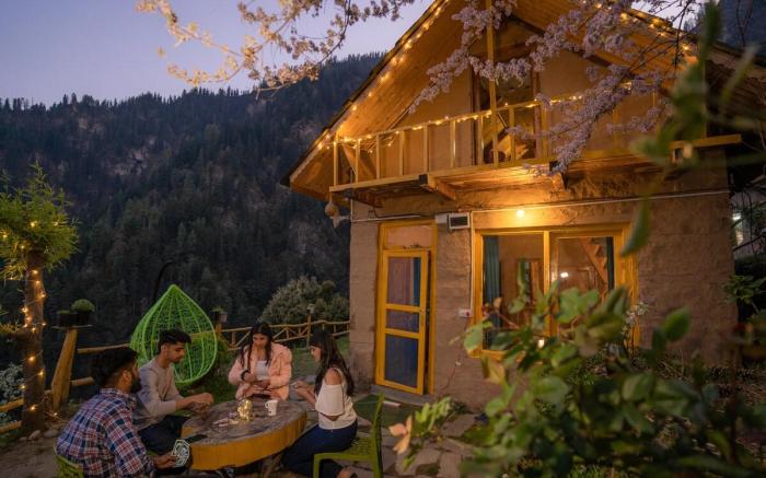 Bastiat Stays | Whispering Pines Cottage