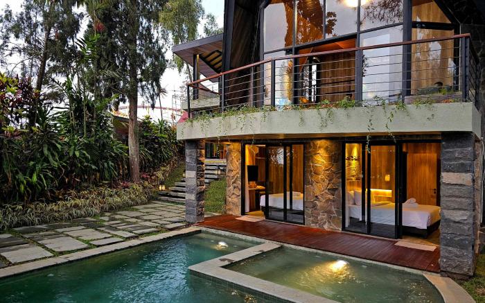 Villa 4-BR Klub Bunga No. 4 Batu Malang