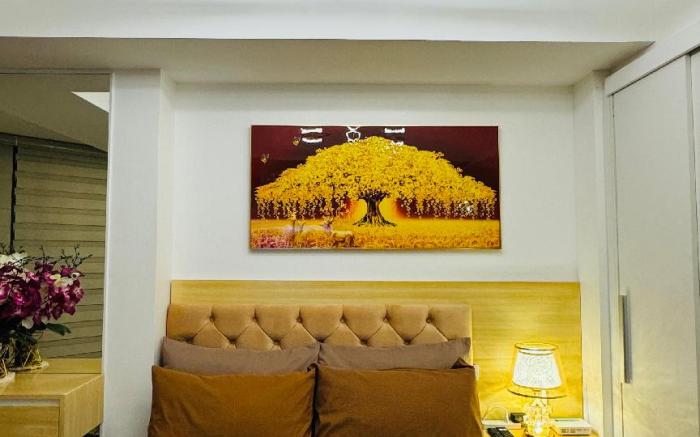 LUX AURUM MGD Staycation Azure North