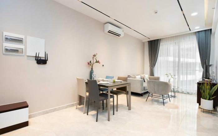 MIDTOWN Grand Elite