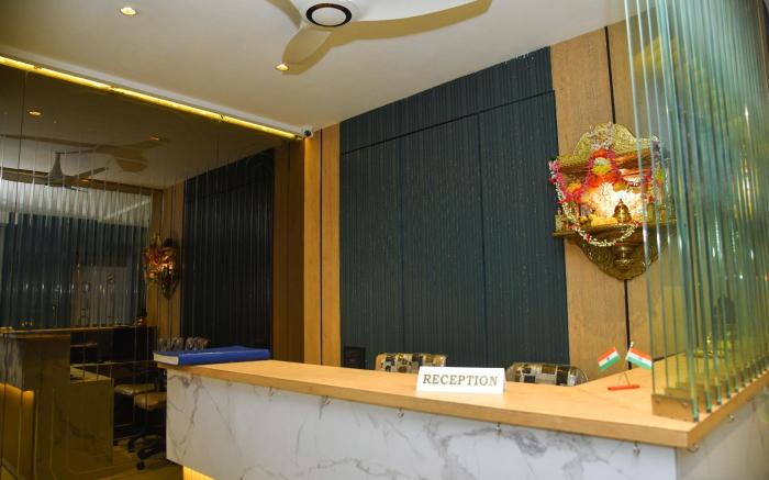 Silver Suite Hotel 