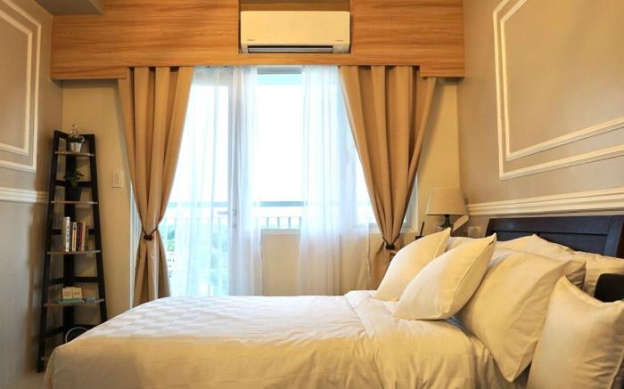 Euro 4 Condo in Style Residences