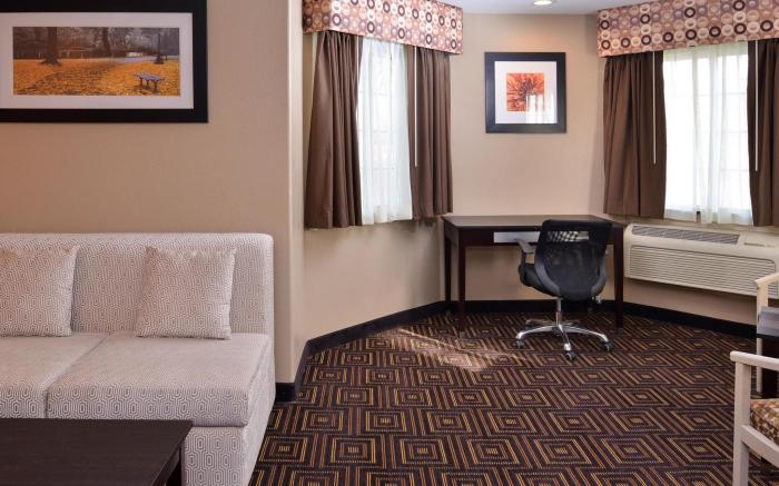 Americas Best Value Inn & Suites Madera