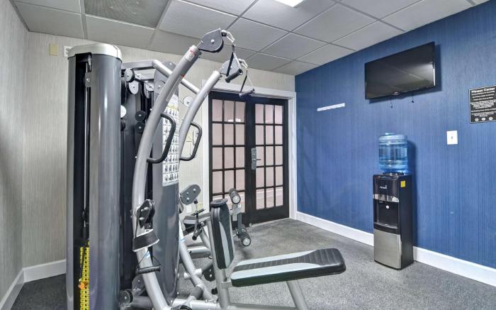 Best Western PLUS Hanes Mall Hotel