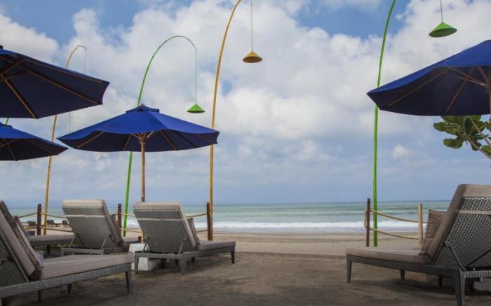 Courtyard Bali Seminyak Resort