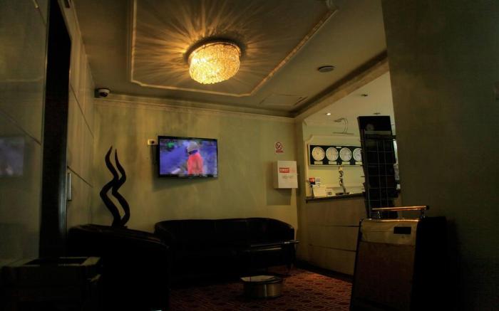 Yoly Addis Hotel