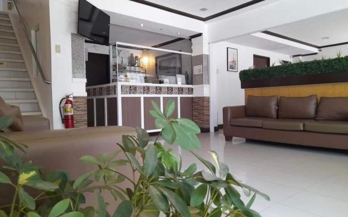 Park Avenue Residence Inn and Suites