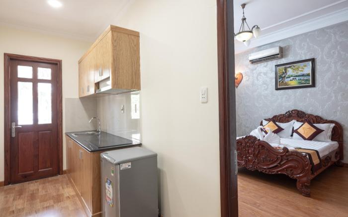 Airstar Hotel & Apartments