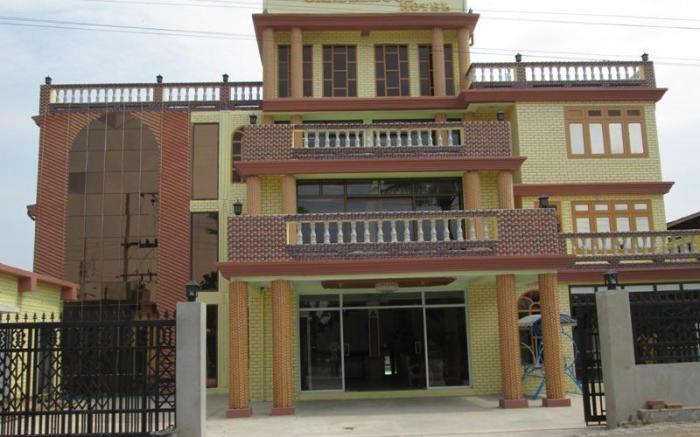 Sandalwood Hotel