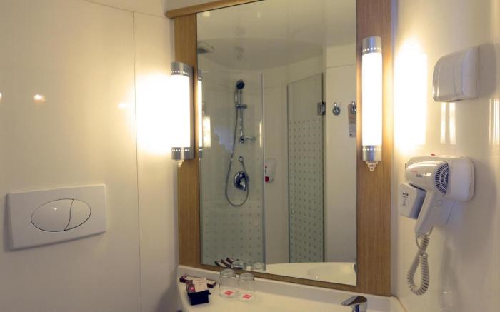 ibis Gading Serpong Hotel