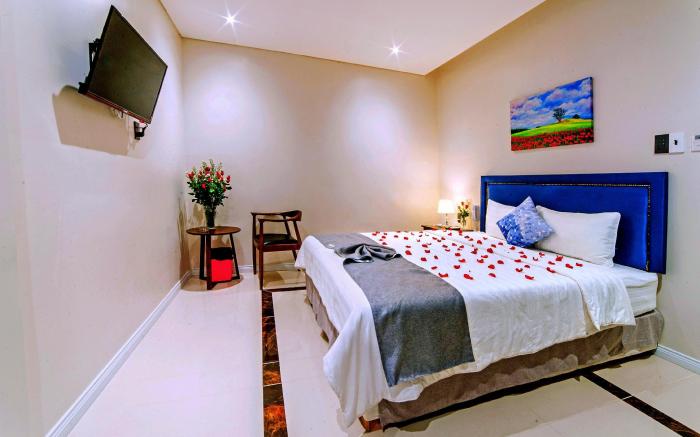 Thu Trang Beachfront Hotel