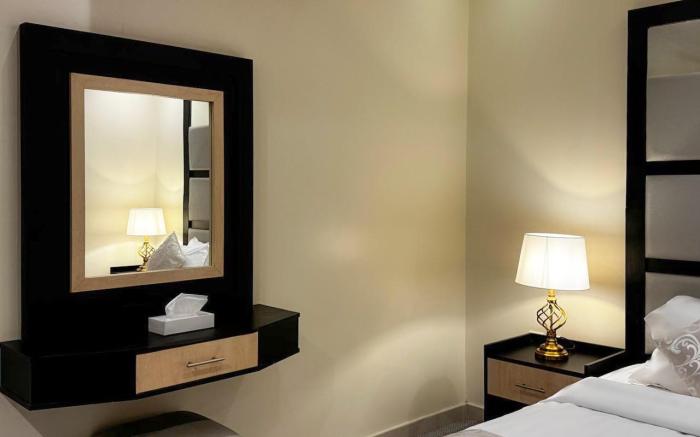 Taj Al Hamra Hotel