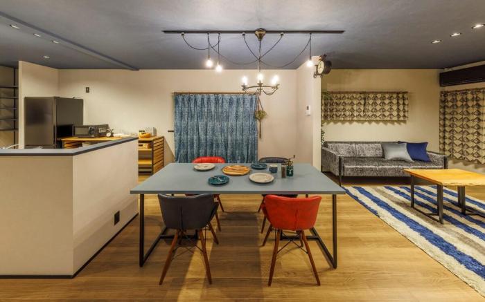 Vintage Design Villa with Garage【Limited to One Group per Day】
