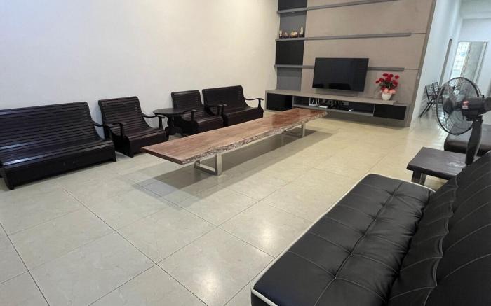 Jo's Homestay Senadin