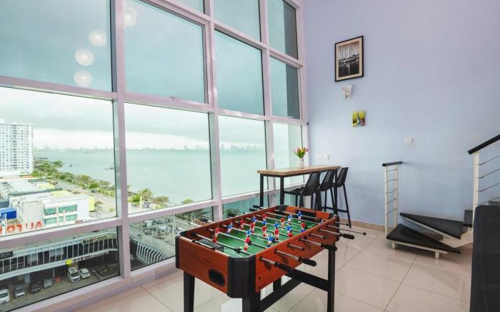 Maritime-Seaview+Karaoke,HomeCinema,Foosball,Bgame