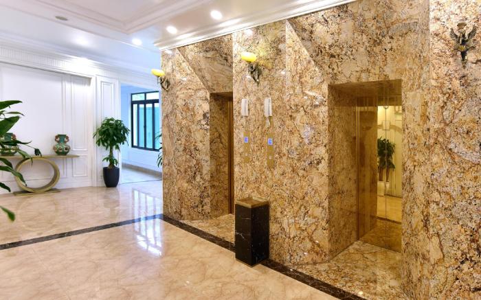 VIET 4 SEASONS HOTEL