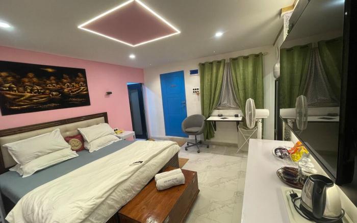 Studio - 27, One Bedroom Apt- Bandra west