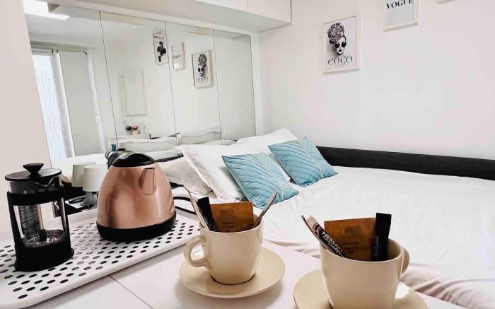 Iconic location! Studio along the Tuileries garden