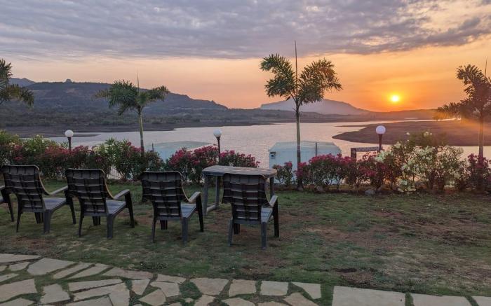 Hotel NIVANTA Lakeview Retreat