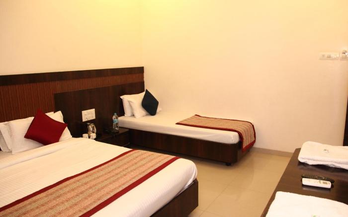Hotel Sai Ramanand