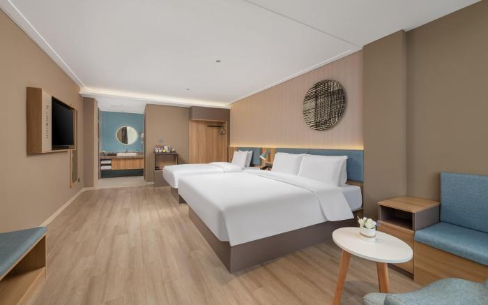 Home Inn Neo Xi'an Air Force Engineering University Changlepo Metro Station