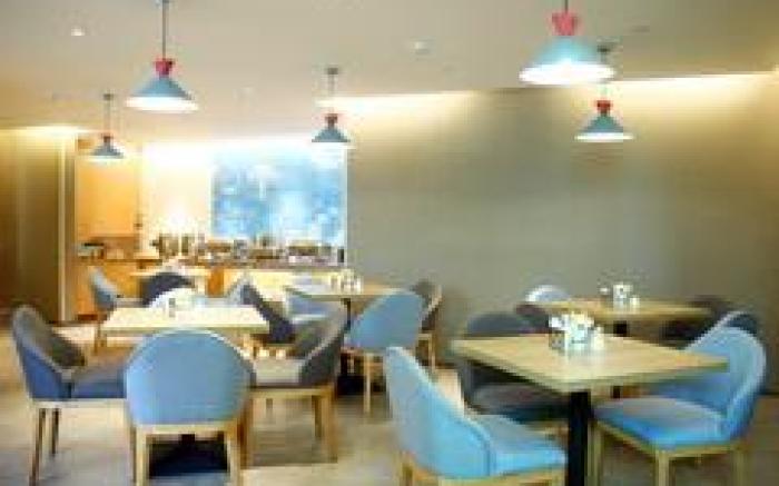 Home Inn Neo Xi'an Bell Tower Nanshaomen Metro Station