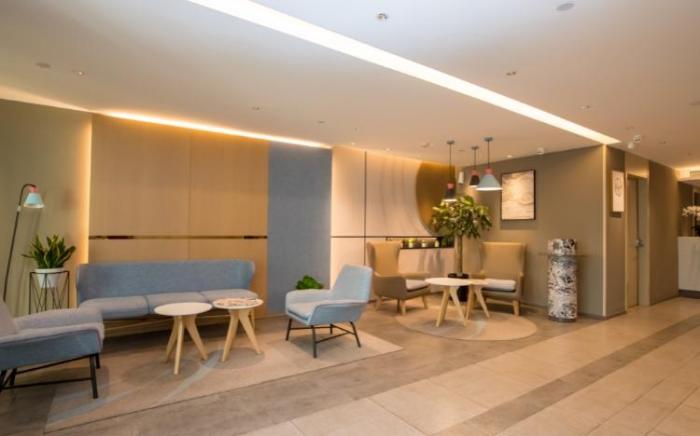 Home Inn Neo Guanqian Street Renmin Road