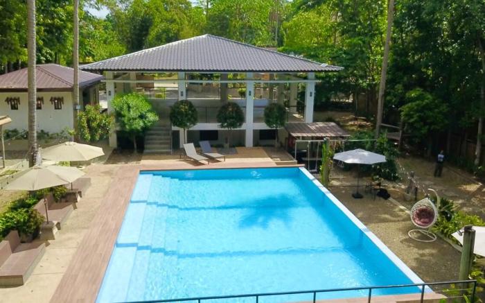 E-Place | Private Farm Resort Cavite with Glamping