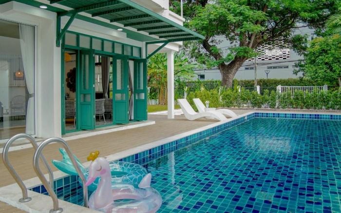 Summer Eternal Pool Villa Nimman