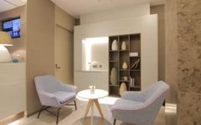 Home Inn Neo Shanghai the Bund Chenghuang Temple Xiaonanmen Metro Station