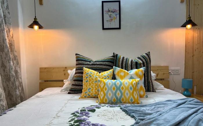 A Fabulous 1BHK Homestay, Itsy Bitsy Home