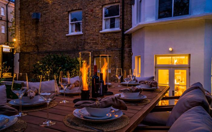Stunning Chelsea Garden Apartment