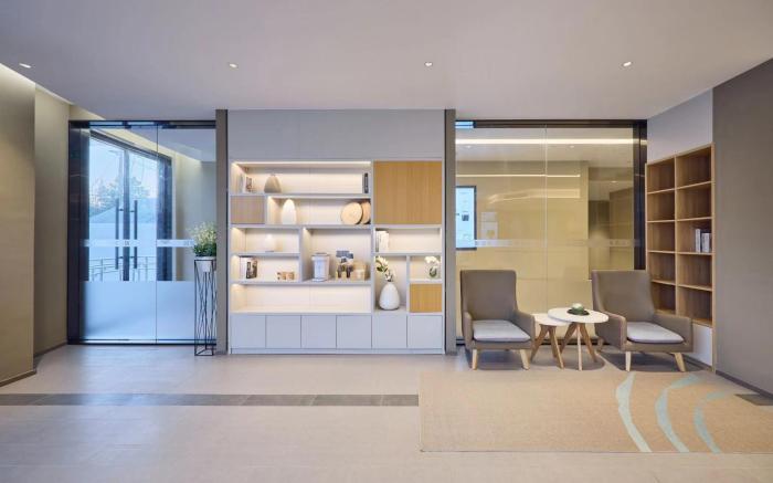 Home Inn Neo Hangzhou Qiantang Yipeng Xinzhen Road Metro Station