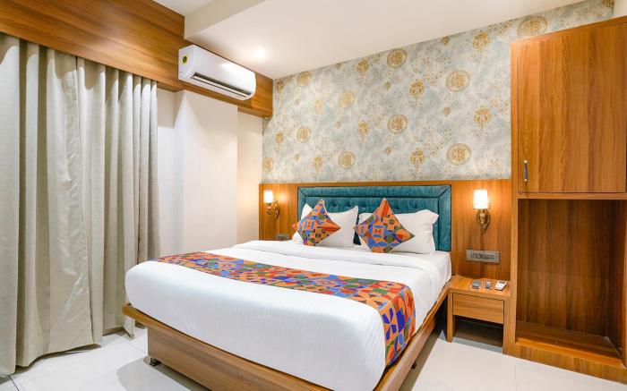 FabHotel Status Residency