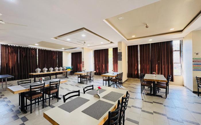 Hotel Lalit Inn Lonavala