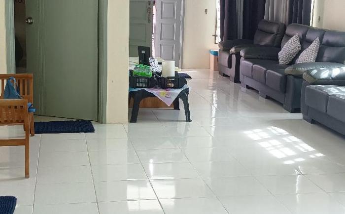 Qinaya House Banggol Peradong Manir 