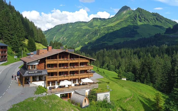 Alpnies Lifestyle Berghotel Madlener