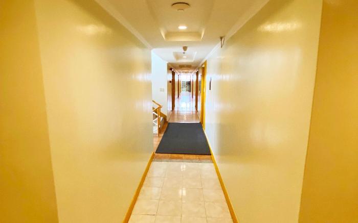 Royale Parc Inn & Suites Annapolis Cubao