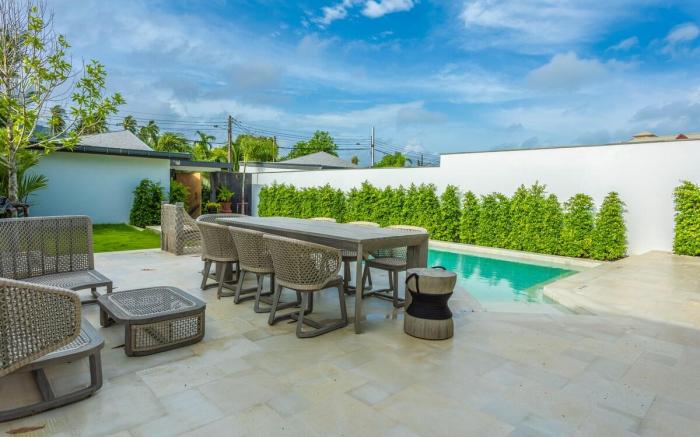 New Villa for Those Who Love the Finer Things v133
